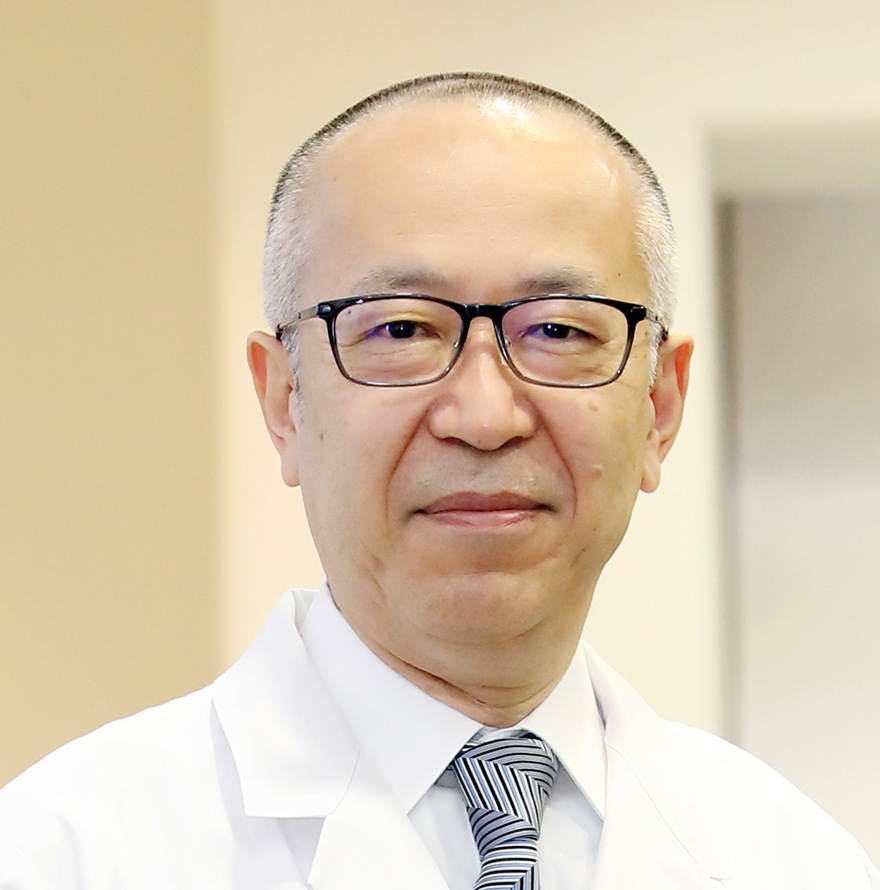 根尾　昌志医師